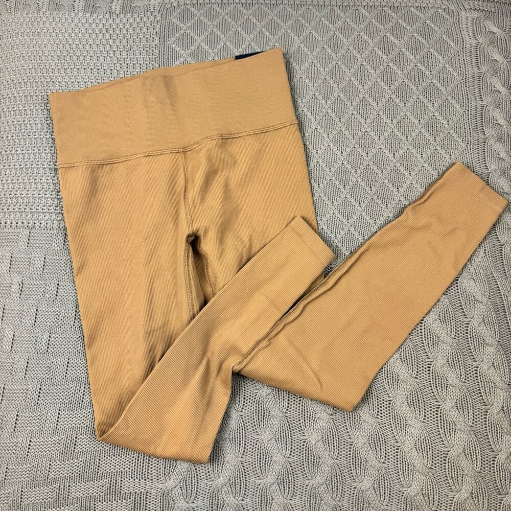 NEW DSG Women’s Camel Ribbed Momentum Seamless High Rise 7/8 Leggings Small